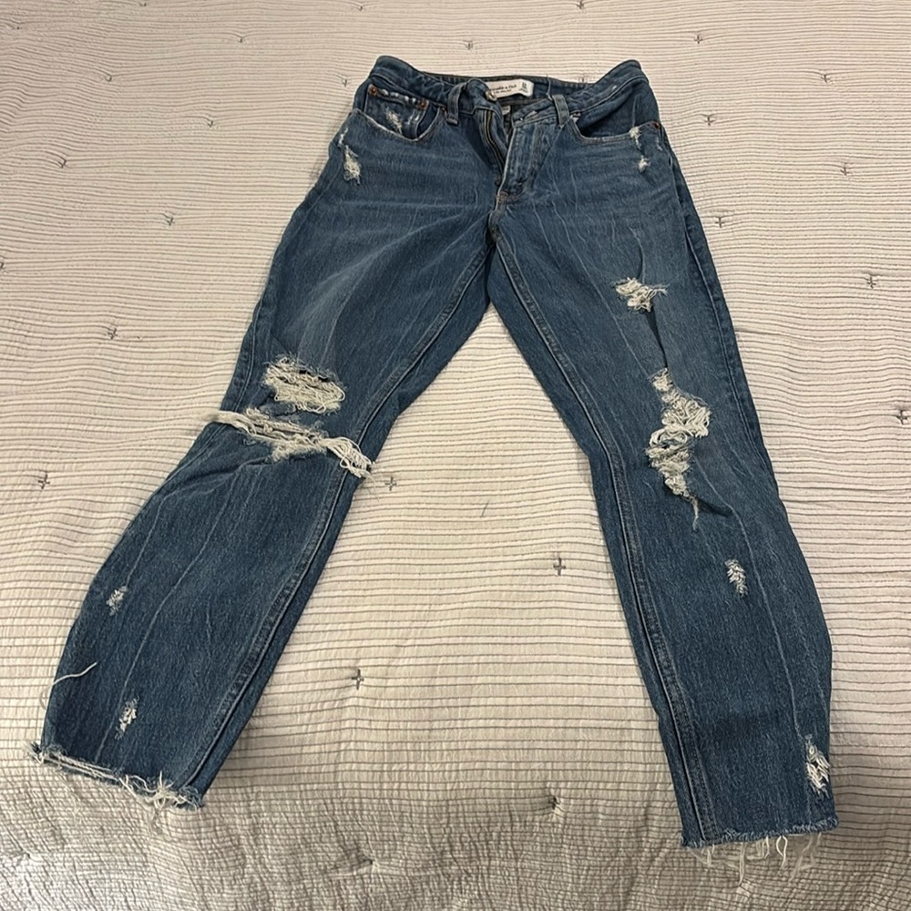 Size 24 |00r ,  high rise mom jeans  Abercrombie & jeans